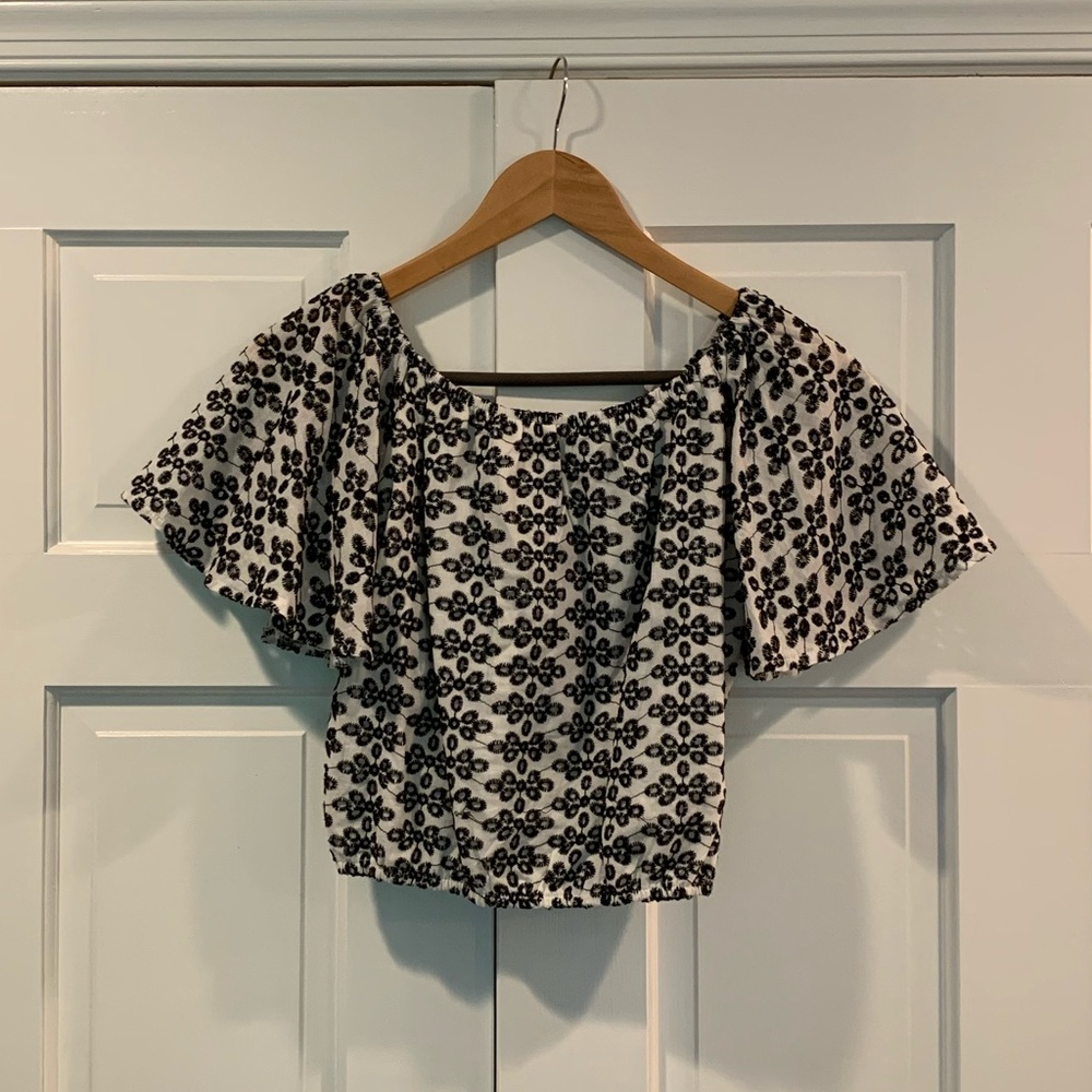 Francesca’s Off the Shoulder Crop Top